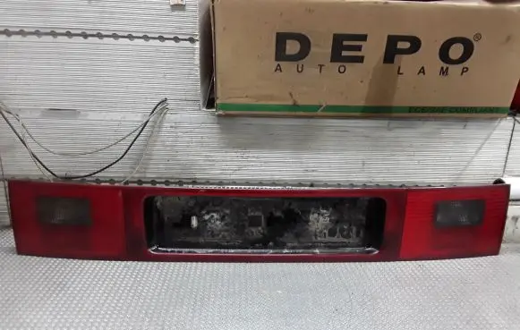 Volkswagen Sharan Rear light center trim bar blend 7M3945255H