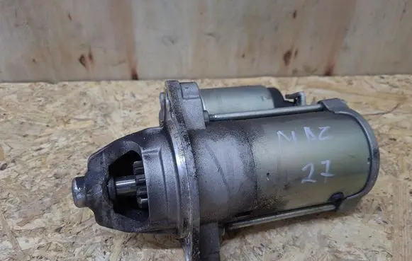 Volvo V40 Starter motor 30659805