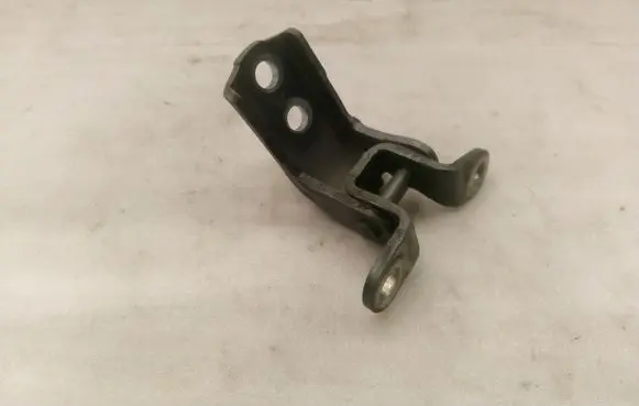 Front door upper hinge