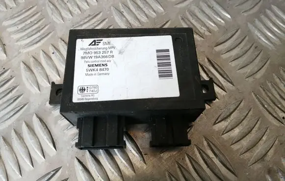 Volkswagen Sharan Immobilizer control unit/module 7M0953257R