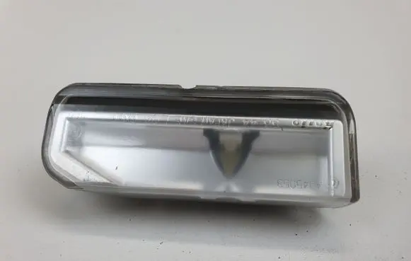 Lexus IS 220D-250-350 Number plate light A045053