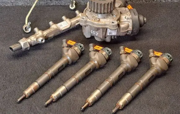 Skoda Octavia Mk2 (1Z) Fuel injection system set 04L130755D 0445010537 04L089B