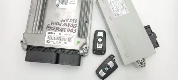 BMW 3 E90 E91 Engine ECU kit and lock set 7801711 6943791 61356943791