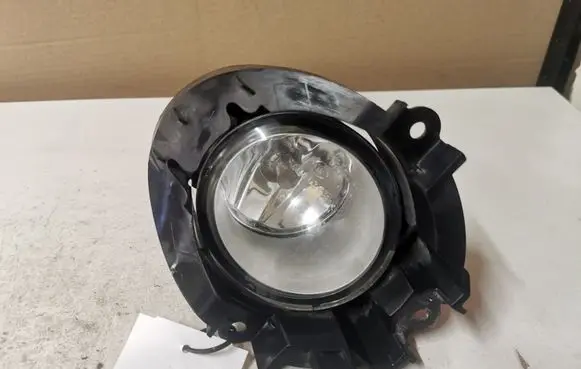 Toyota Avensis T250 Front fog light 89210656 TSM5608G1 5212705060