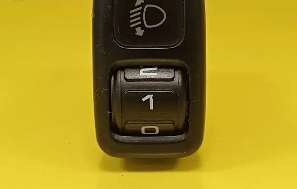 Mazda 323 F Headlight level height control switch