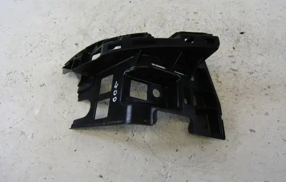 Volkswagen Touran II Rear bumper mounting bracket 5TA807453