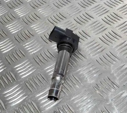 Skoda Yeti (5L) High voltage ignition coil 036905715F