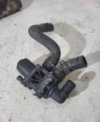 BMW X3 E83 Air conditioning (A/C) pipe/hose 64129153079