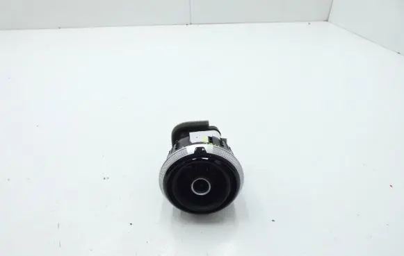 Audi A3 S3 8V Dash center air vent grill 8V0820901A