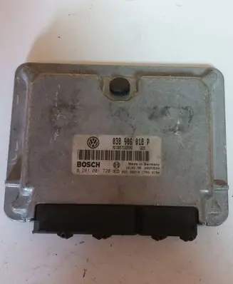 Volkswagen PASSAT B5 Engine control unit/module 038906018P 0281001720