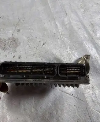 Toyota Auris E180 Engine control unit/module 896610ZM80 MB2756005533