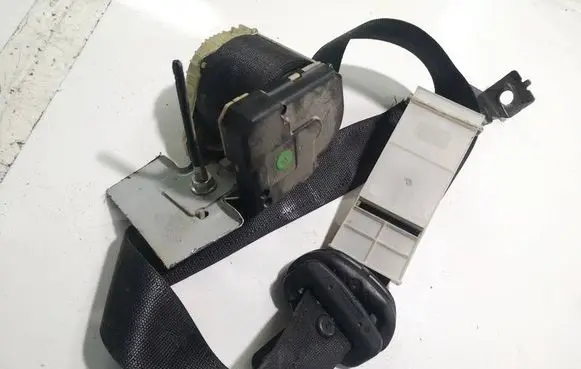 Opel Zafira A Front seatbelt 