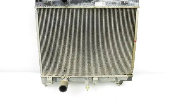 Toyota Yaris Coolant radiator MF4221333845