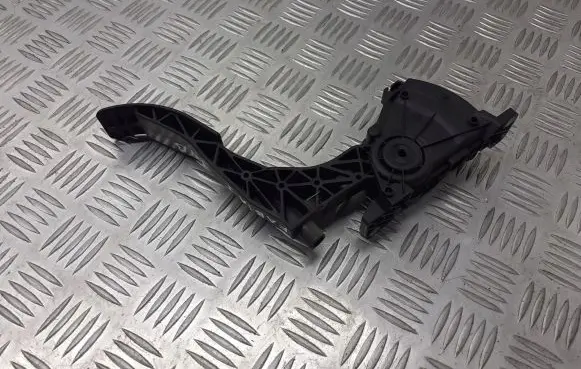 Skoda Fabia Mk1 (6Y) Accelerator throttle pedal 6Q1721503C