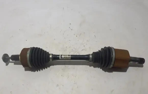 Volvo C40 Front driveshaft 32240837