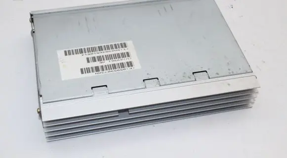 Jeep Grand Cherokee (WK) HiFi Audio sound control unit P05059073AN