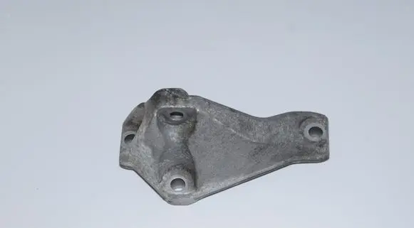 BMW 1 E81 E87 Fuel pump bracket 7804376 24168110