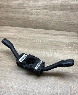 Audi A3 S3 8L Wiper turn signal indicator stalk/switch 8L0953513G 4B0953503H