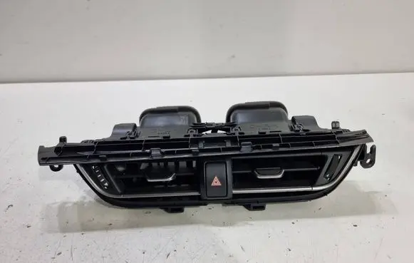Toyota C-HR I Dash center air vent grill 55670F4010