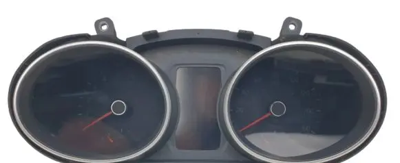KIA Sportage Speedometer (instrument cluster) 940313U015