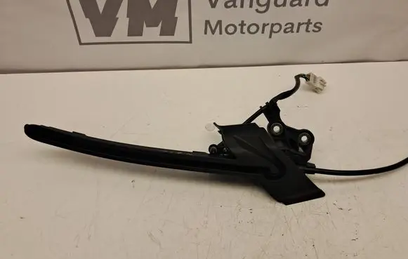 Mercedes-Benz E W212 Curtain motor A2128203042
