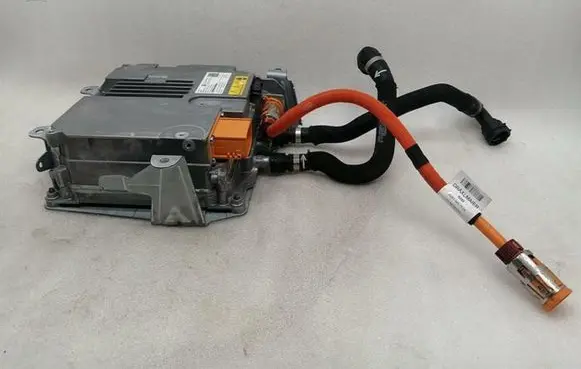 Mercedes-Benz EQC Voltage converter inverter A0009009721