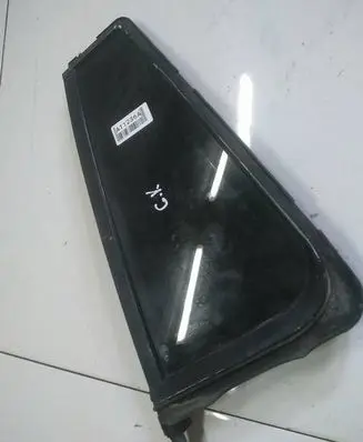 Skoda Octavia Mk2 (1Z) Rear vent window glass