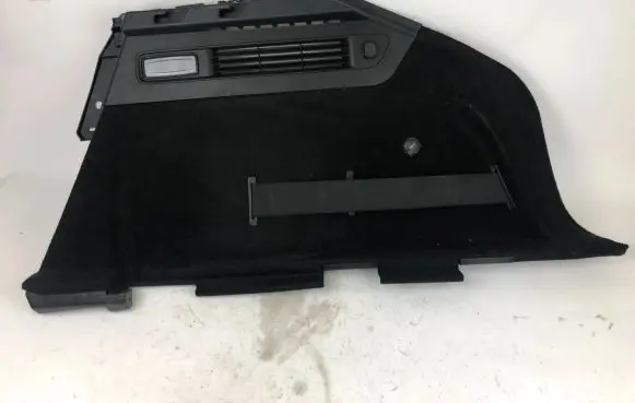 Maserati Levante Trunk/boot lower side trim panel 06700983800 36043