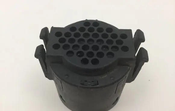 BMW 5 E39 Alarm system siren 65818360995