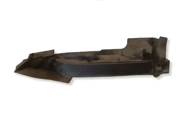 Audi Q7 4M Fender end trim 4M0821170C