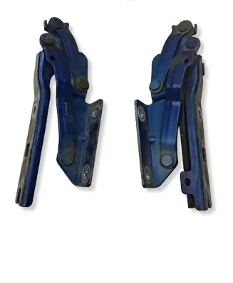 Volkswagen Golf V Engine bonnet/hood hinges 1K0823301D