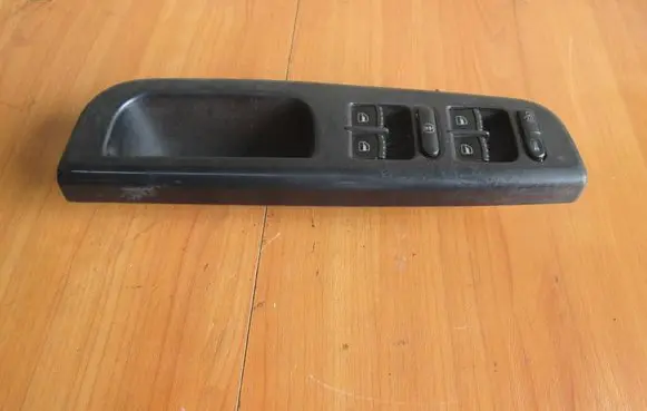 Volkswagen Golf IV Electric window control switch 1J4959857