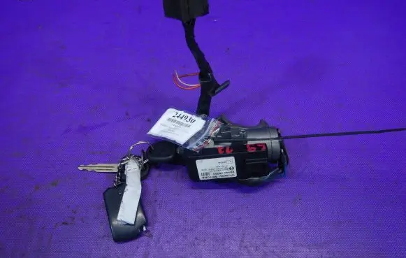 Hyundai Accent Ignition lock