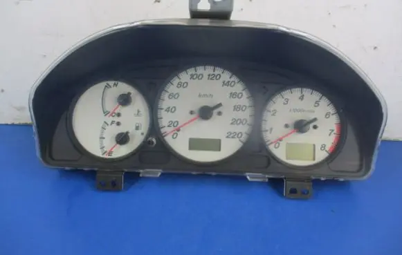 Mazda Premacy Speedometer (instrument cluster)