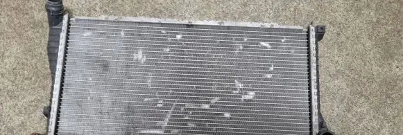 BMW 5 E39 Coolant radiator 7787907 7787908 77435