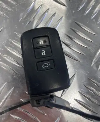 Toyota RAV 4 (XA40) Ignition key/card PK15251