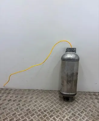 BMW X5 G05 Air suspension tank/reservoir 6878492