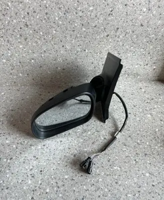 Volkswagen Fox Front door electric wing mirror 272136015 014305