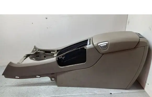 Volvo S60 Armrest