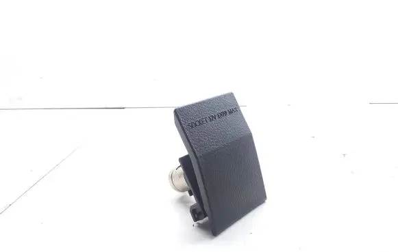 Nissan Murano Z50 12 V Socket (rear) 