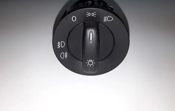 Volkswagen Golf VI Light switch 1K0941431BD