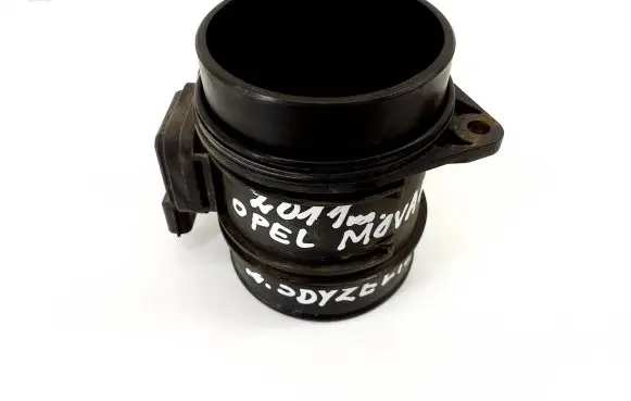 Opel Movano B Mass air flow meter 8200914647 H8200702183