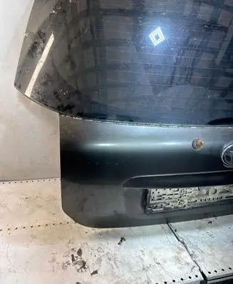 Toyota Corolla E120 E130 Tailgate/trunk/boot lid