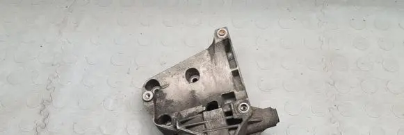 BMW X5 E53 A/C compressor mount bracket 7794174