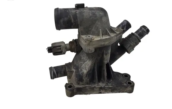 Ford Fiesta Thermostat/thermostat housing CM5G9K478FB