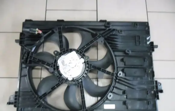 Renault Kadjar Electric radiator cooling fan 21481HV80A