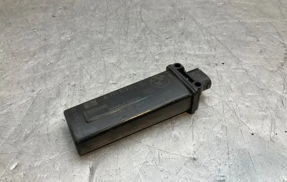 BMW 6 E63 E64 Tire pressure sensor 6771043 20269786 053320100902