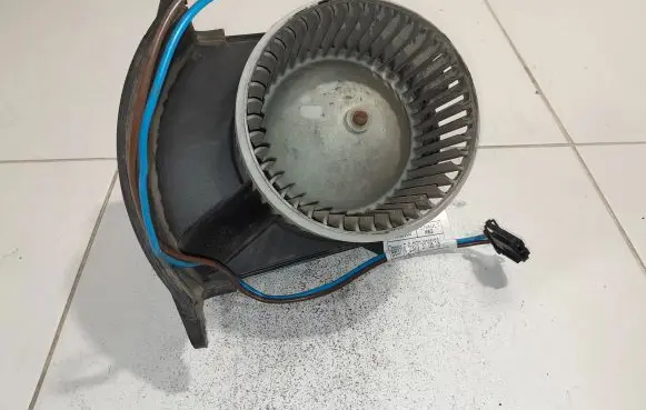 Renault Master III Heater fan/blower 173830100