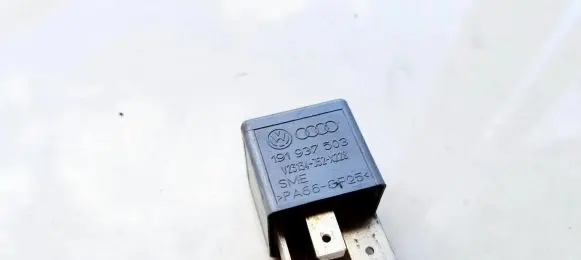 Skoda Octavia Mk1 (1U) Other relay 191937503