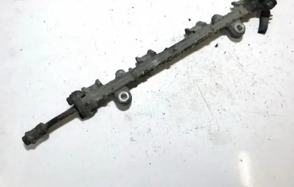 Fuel main line pipe